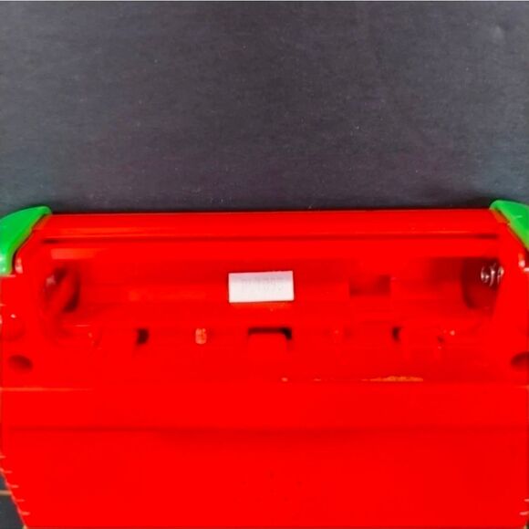 Tiger Electronics 1994 Power Rangers Alpha Where Are You Handheld Pocket Game - Picture 4 of 5